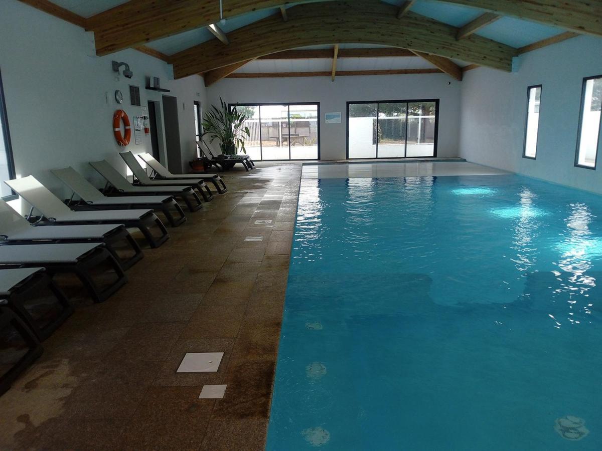 Chalet Pour 6, Domaine Avec Piscine Saint-Hilaire-de-Riez Εξωτερικό φωτογραφία