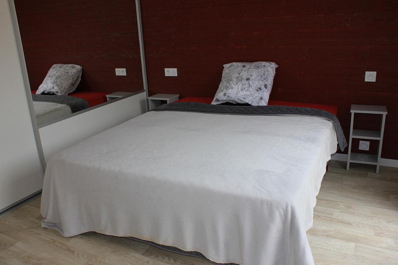 Chalet Pour 6, Domaine Avec Piscine Saint-Hilaire-de-Riez Εξωτερικό φωτογραφία